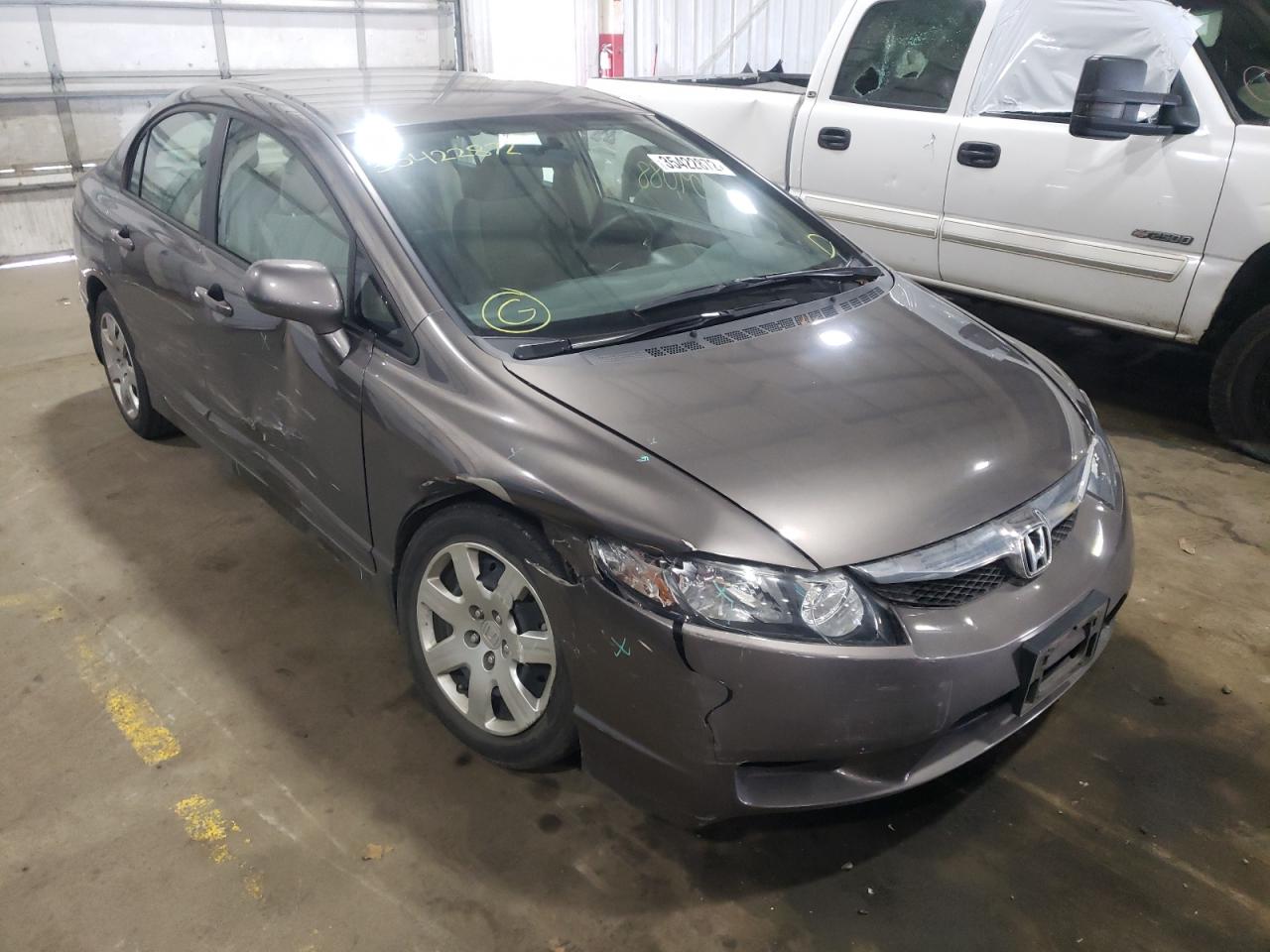 Photo 1 from auction – 2010 HONDA CIVIC LX with VIN 19XFA1F52AE038239