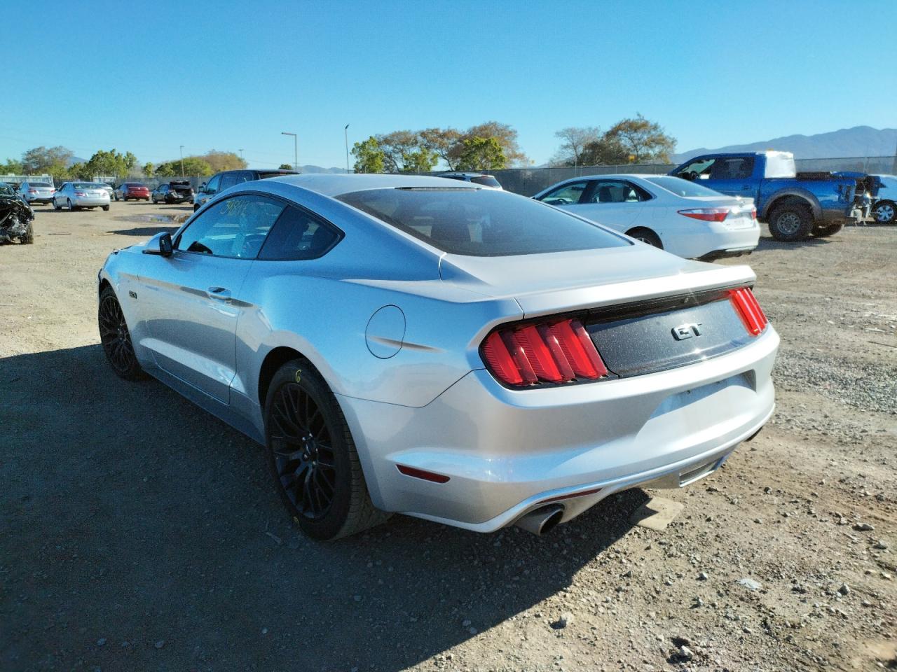 Photo 3 from auction – 2016 FORD MUSTANG GT with VIN 1FA6P8CF0G5317848