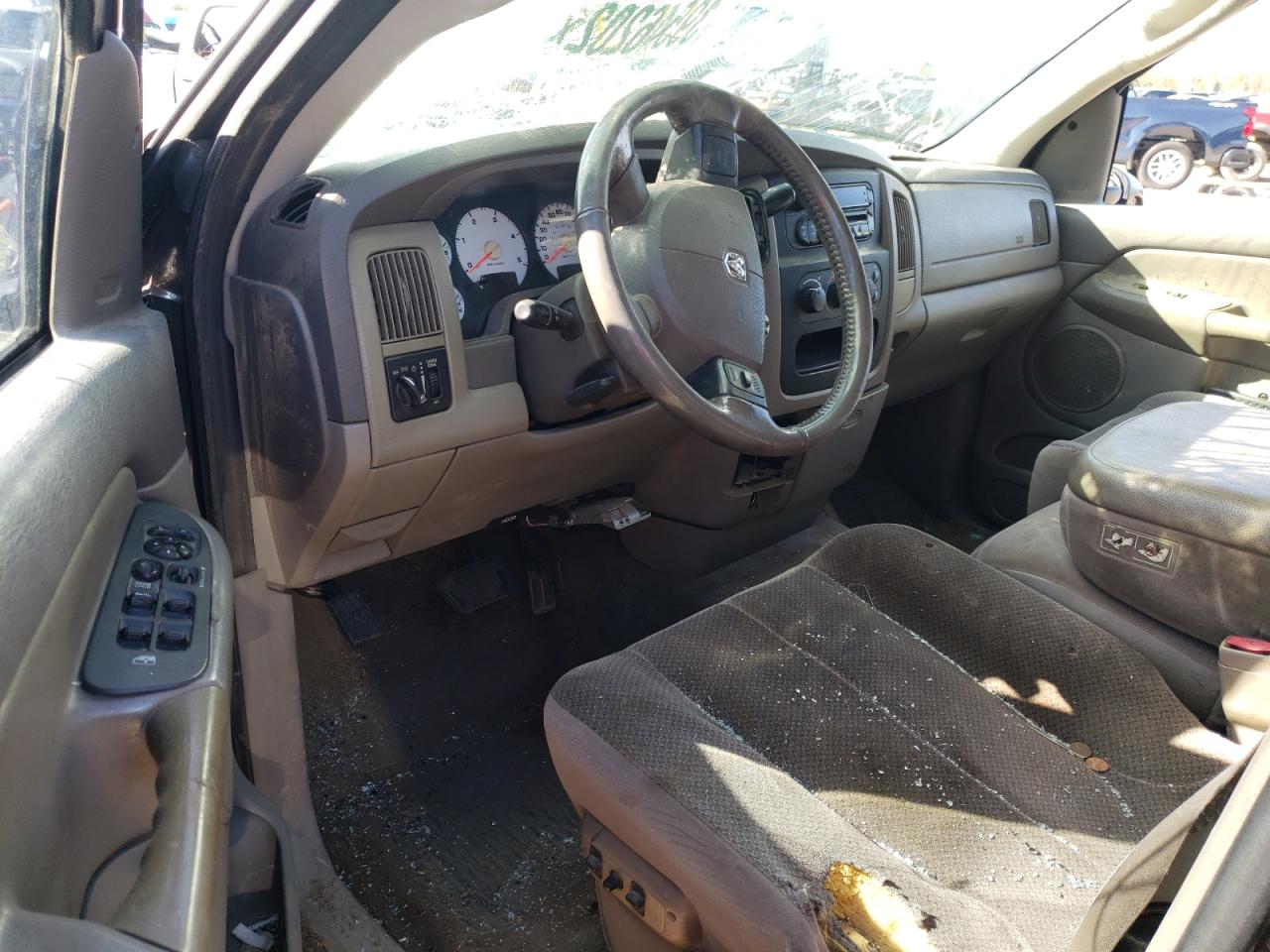 Photo 9 from auction – 2005 DODGE RAM 2500 S with VIN 3D7KR28C65G761763