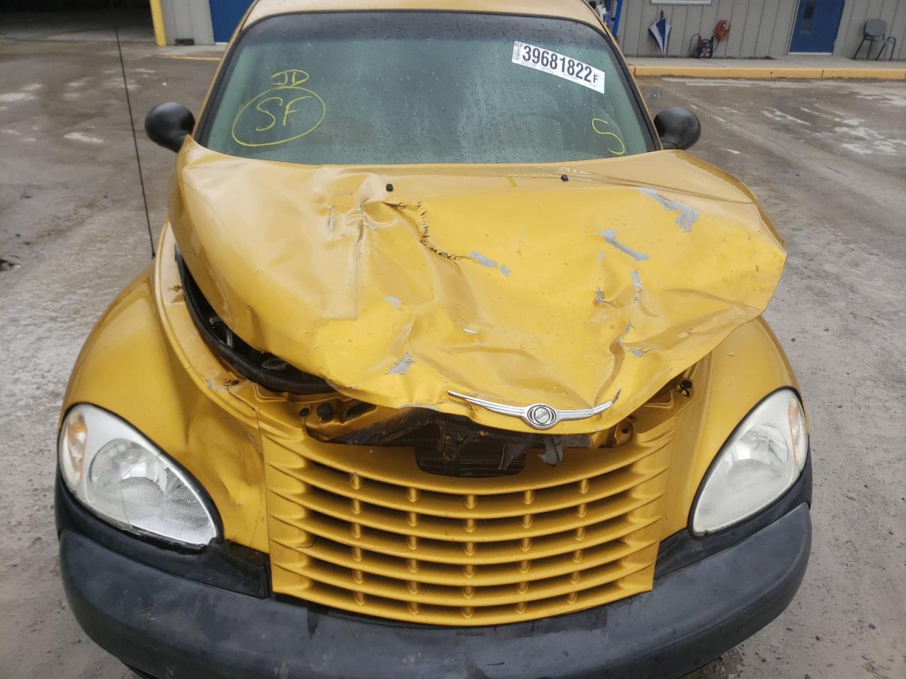 Photo 9 from auction – 2002 CHRYSLER PT CRUISER with VIN 3C8FY68B52T381327