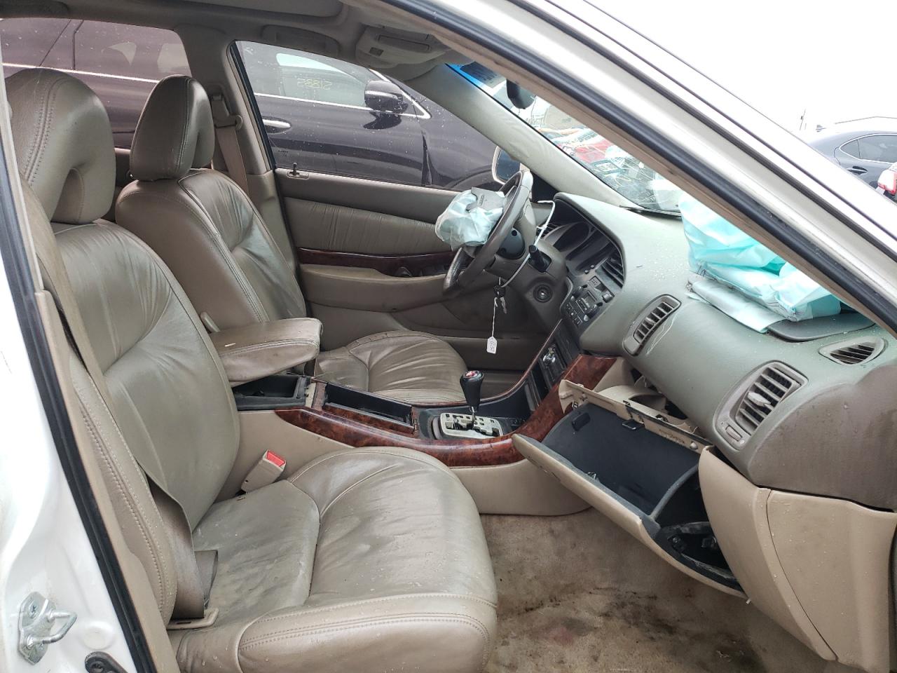Photo 5 from auction – 2002 ACURA 3.2TL TYPE with VIN 19UUA56892A018424