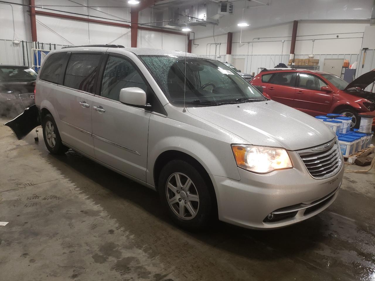 CHRYSLER TOWN & COU 2011 with VIN 2A4RR5DG5BR716252 - Photo from auction
