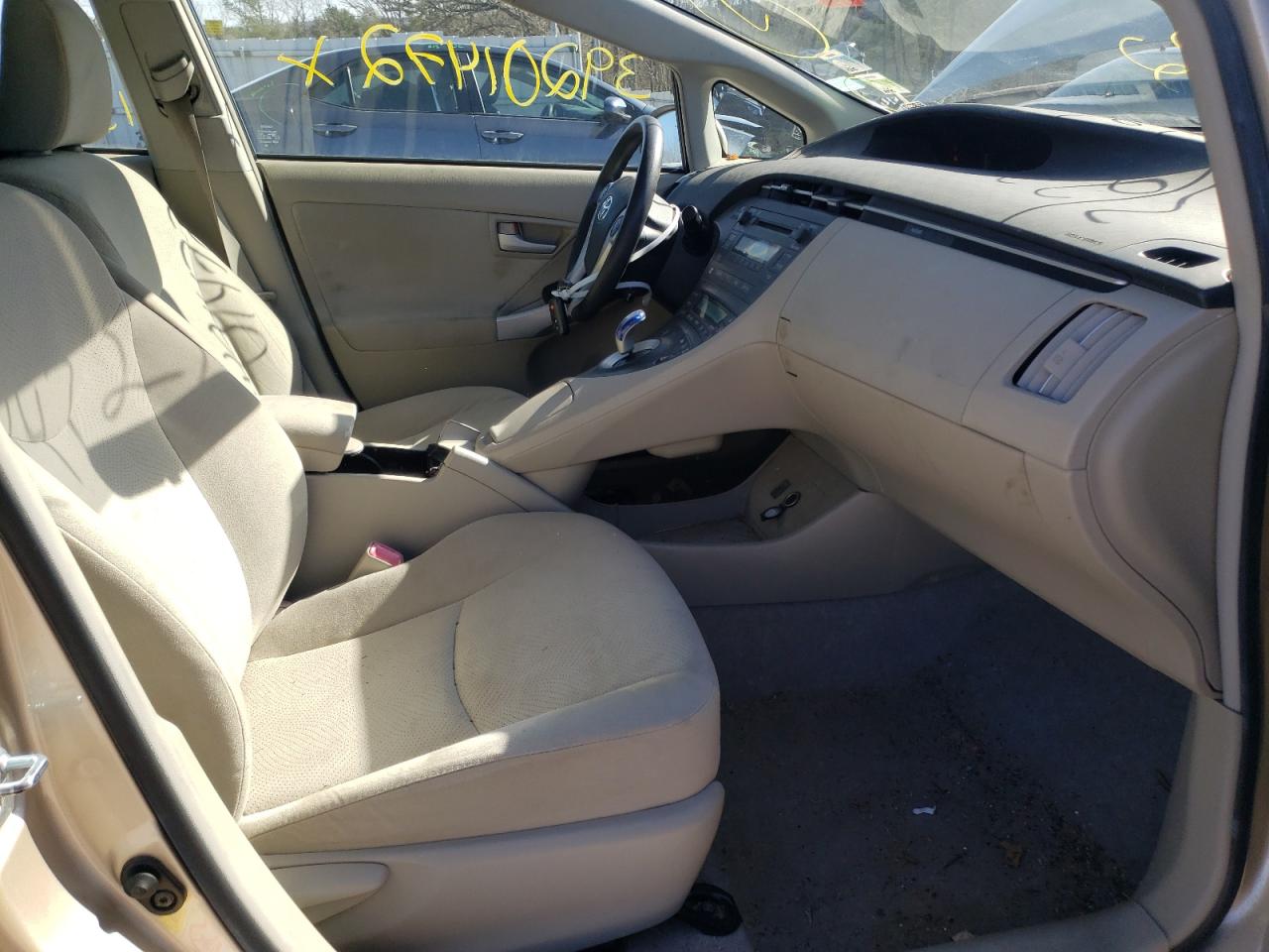 Photo 5 from auction – 2010 TOYOTA PRIUS with VIN JTDKN3DUXA0134041