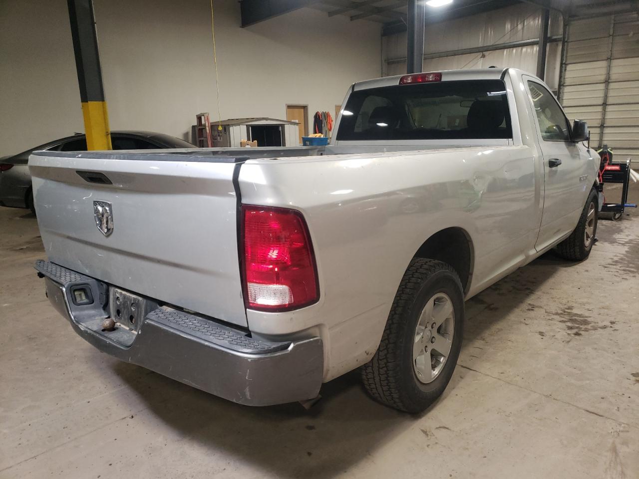 Фото 4 с аукциона – 2009 DODGE RAM 1500 с VIN 1D3HB16K89J511496