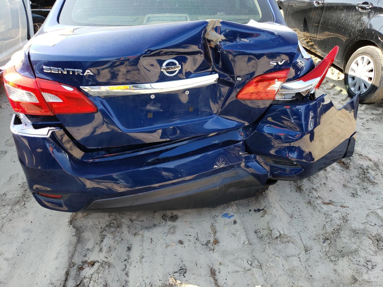 Photo 9 from auction – 2016 NISSAN SENTRA S with VIN 3N1AB7AP2GY322368