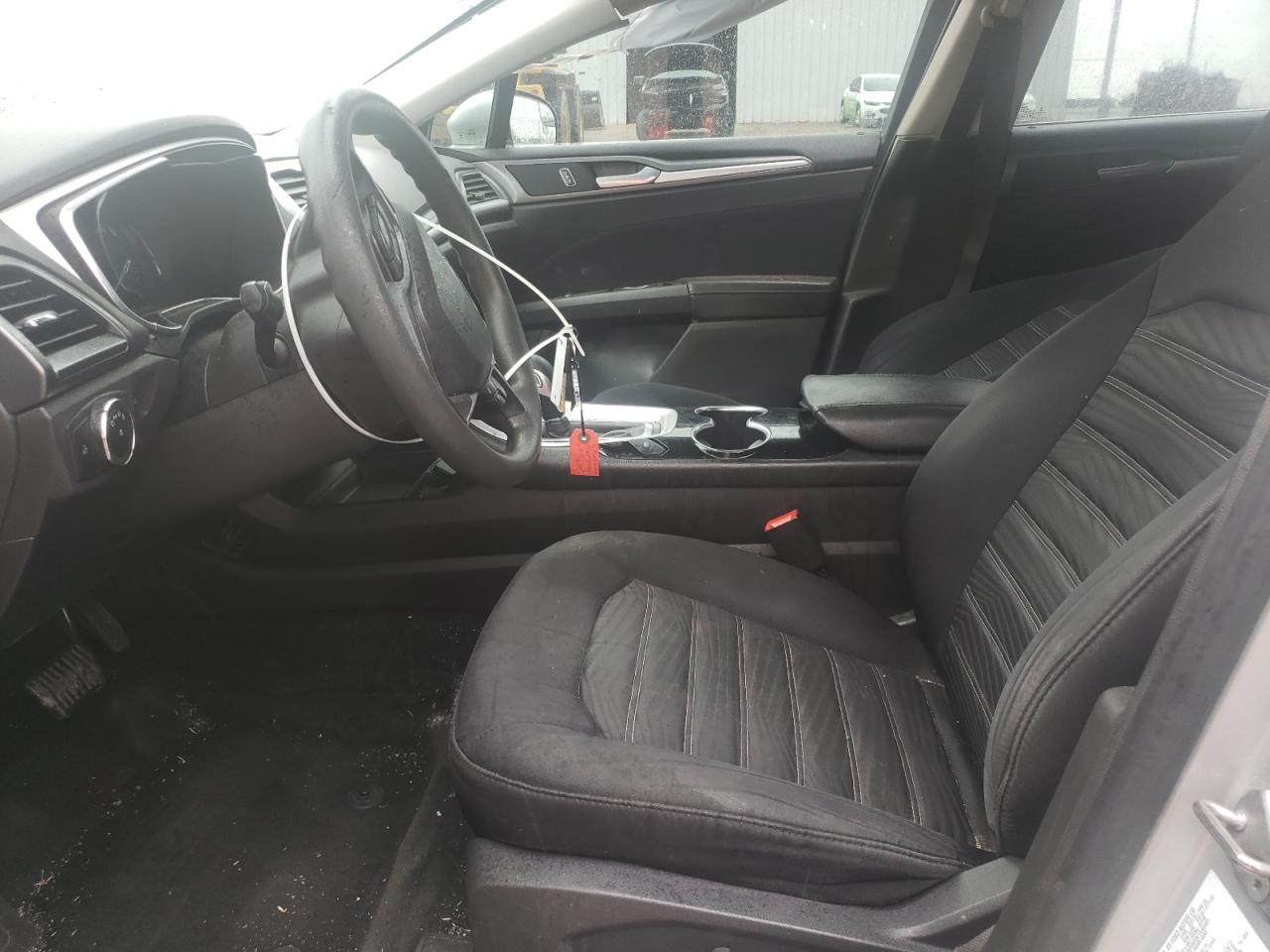 Photo 5 from auction – 2016 FORD FUSION SE with VIN 3FA6P0H7XGR193054