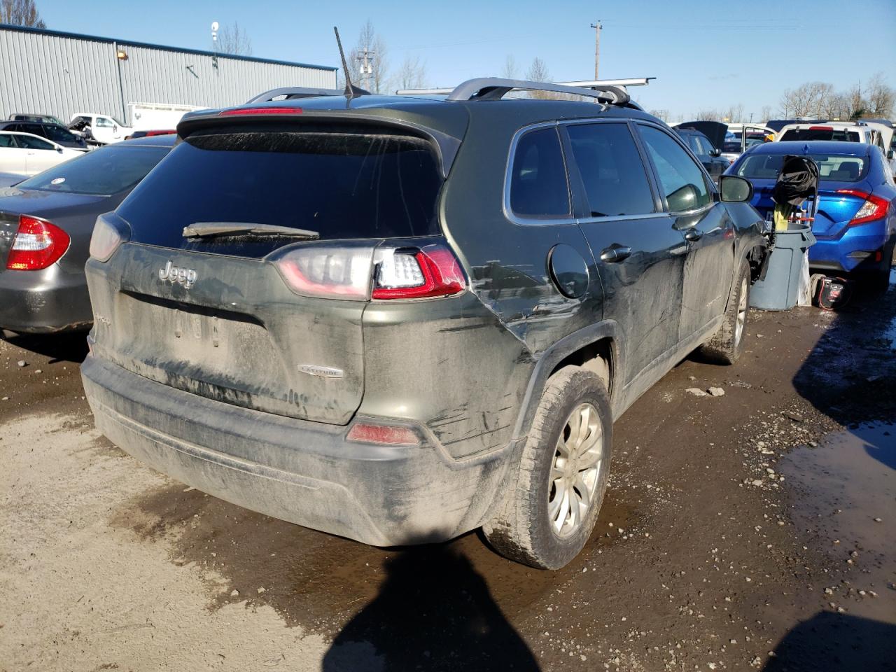 Photo 4 from auction – 2019 JEEP CHEROKEE L with VIN 1C4PJMCB6KD306373