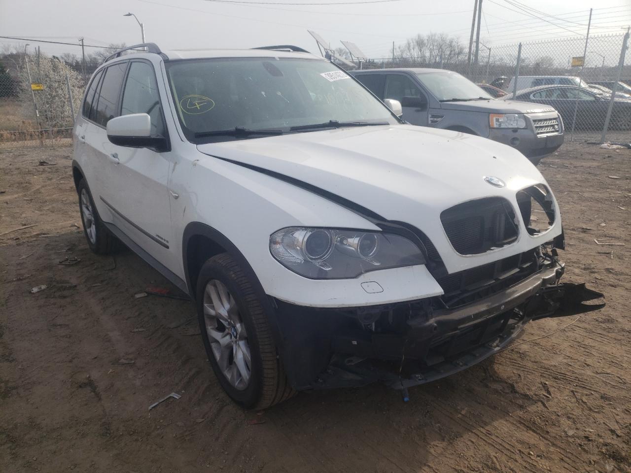 BMW X5 XDRIVE3 2013 with VIN 5UXZV4C56D0B00411 - Photo from auction