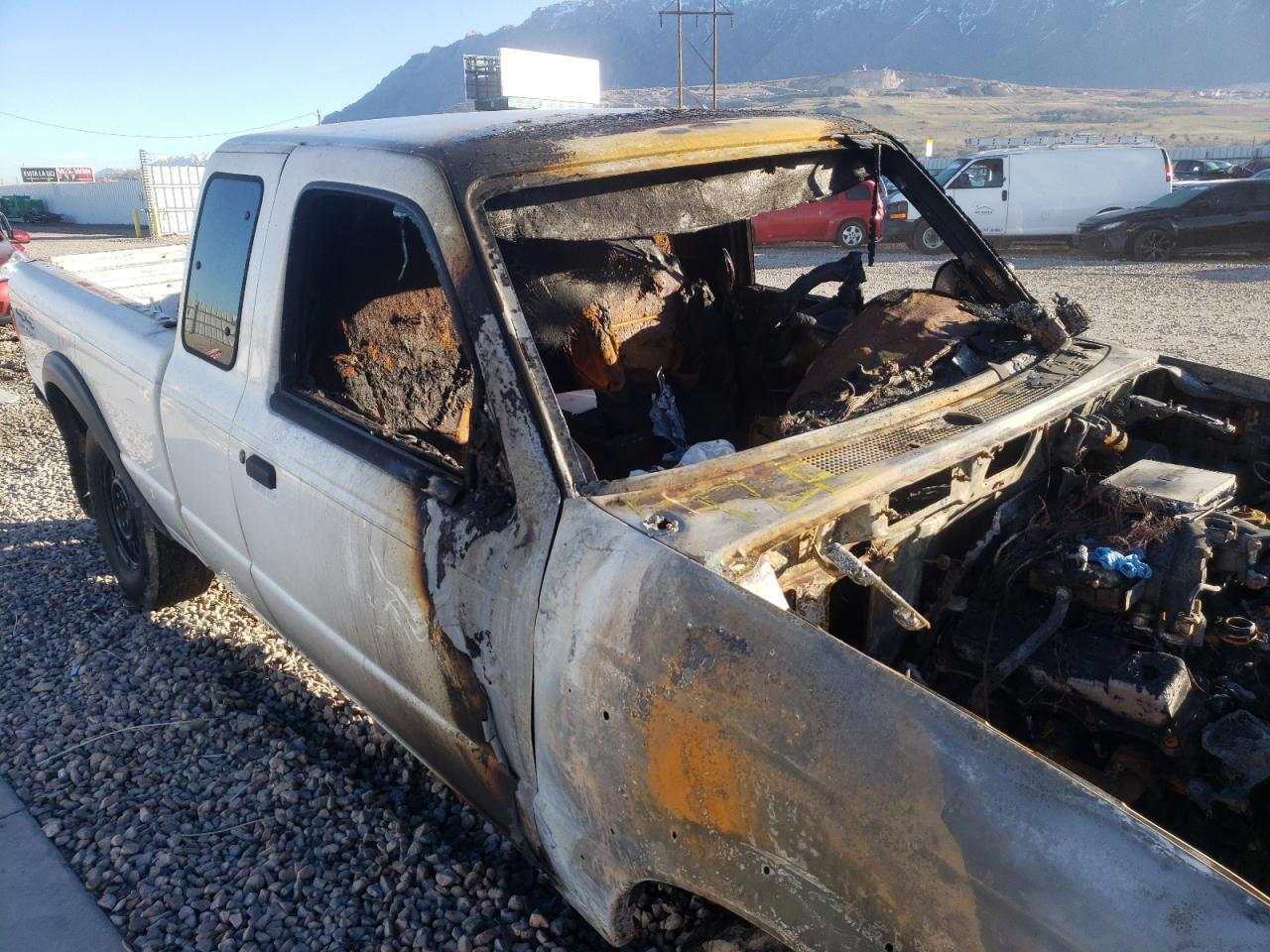 Photo 9 from auction – 2000 FORD RANGER SUP with VIN 1FTZR15V7YTB48678