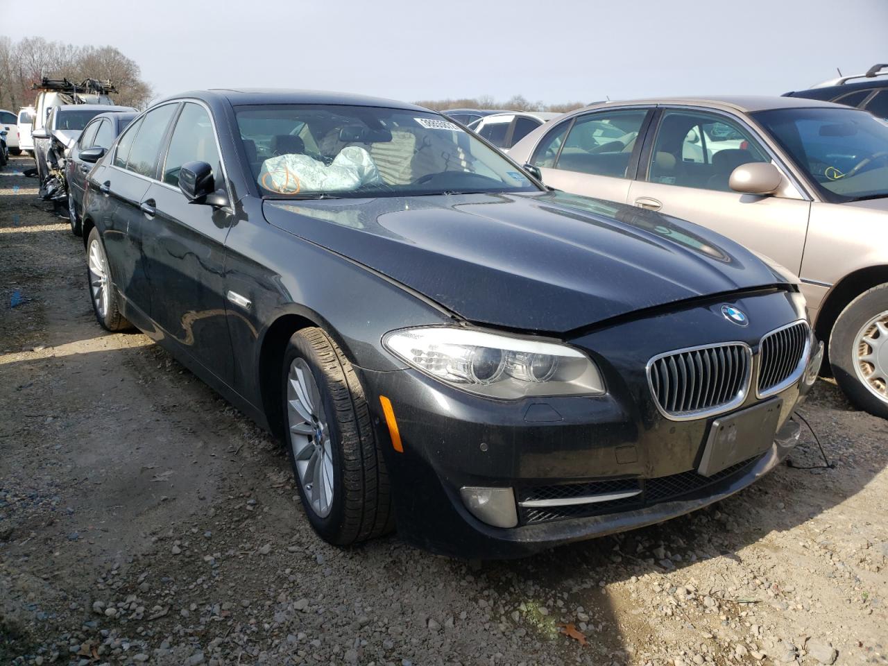 BMW 535 XI 2013 with VIN WBAFU7C53DDU73028 - Photo from auction