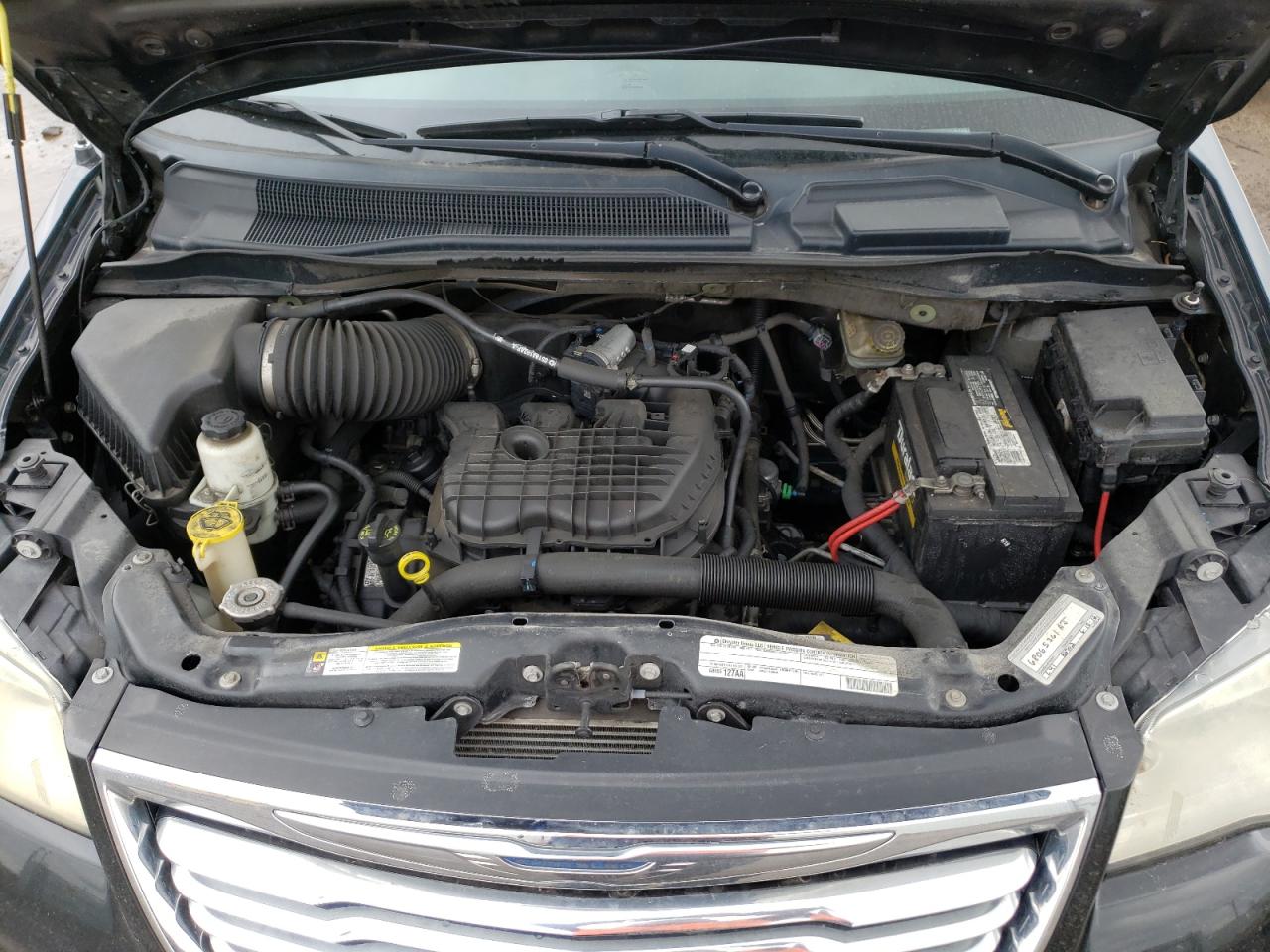 Photo 7 from auction – 2011 CHRYSLER TOWN & COU with VIN 2A4RR6DGXBR637133