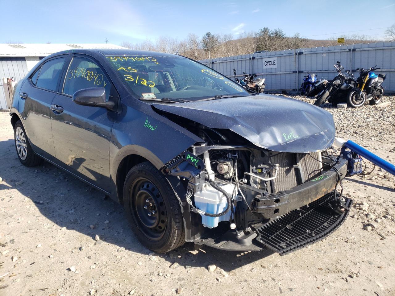TOYOTA COROLLA L 2018 with VIN 2T1BURHE1JC097668 - Photo from auction