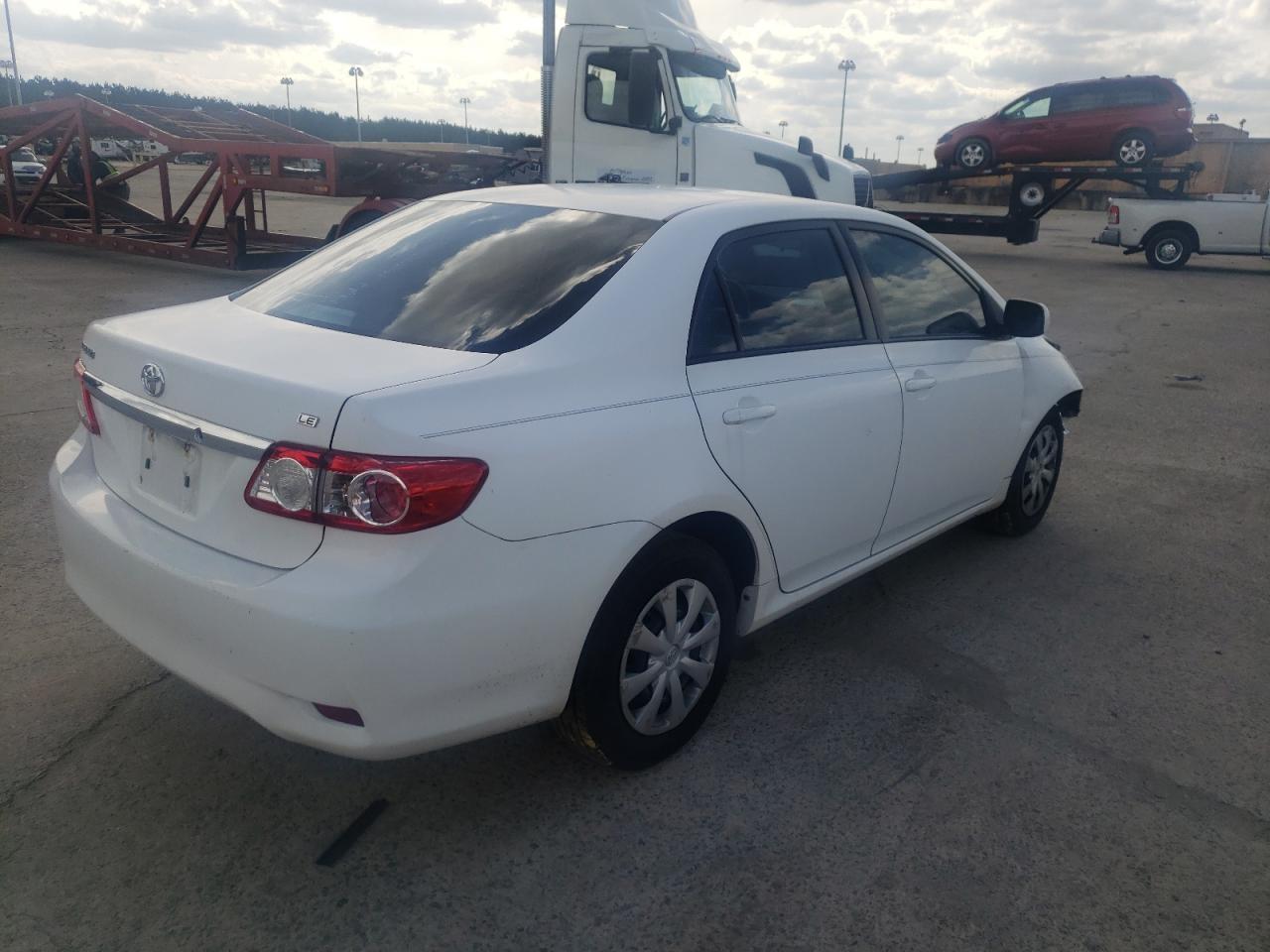Photo 4 from auction – 2011 TOYOTA COROLLA BA with VIN 2T1BU4EE5BC733517