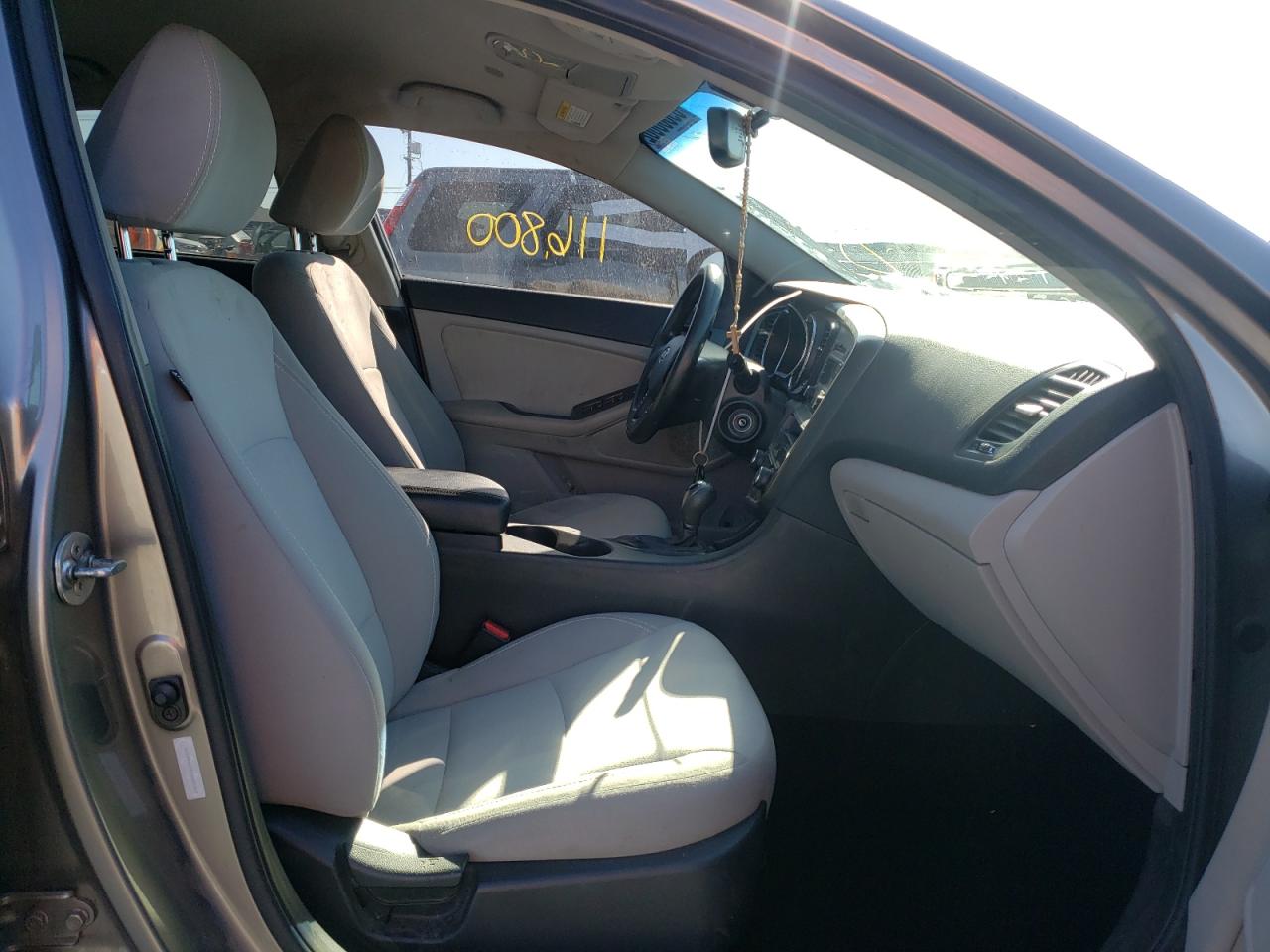 Photo 5 from auction – 2012 KIA OPTIMA LX with VIN 5XXGM4A70CG085527