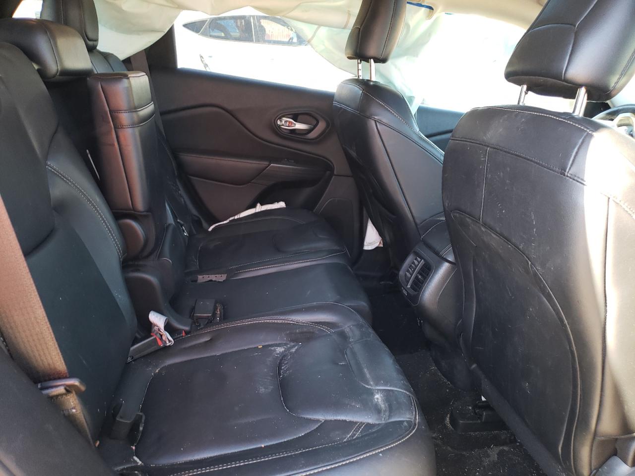 Photo 6 from auction – 2015 JEEP CHEROKEE L with VIN 1C4PJMDB7FW777117