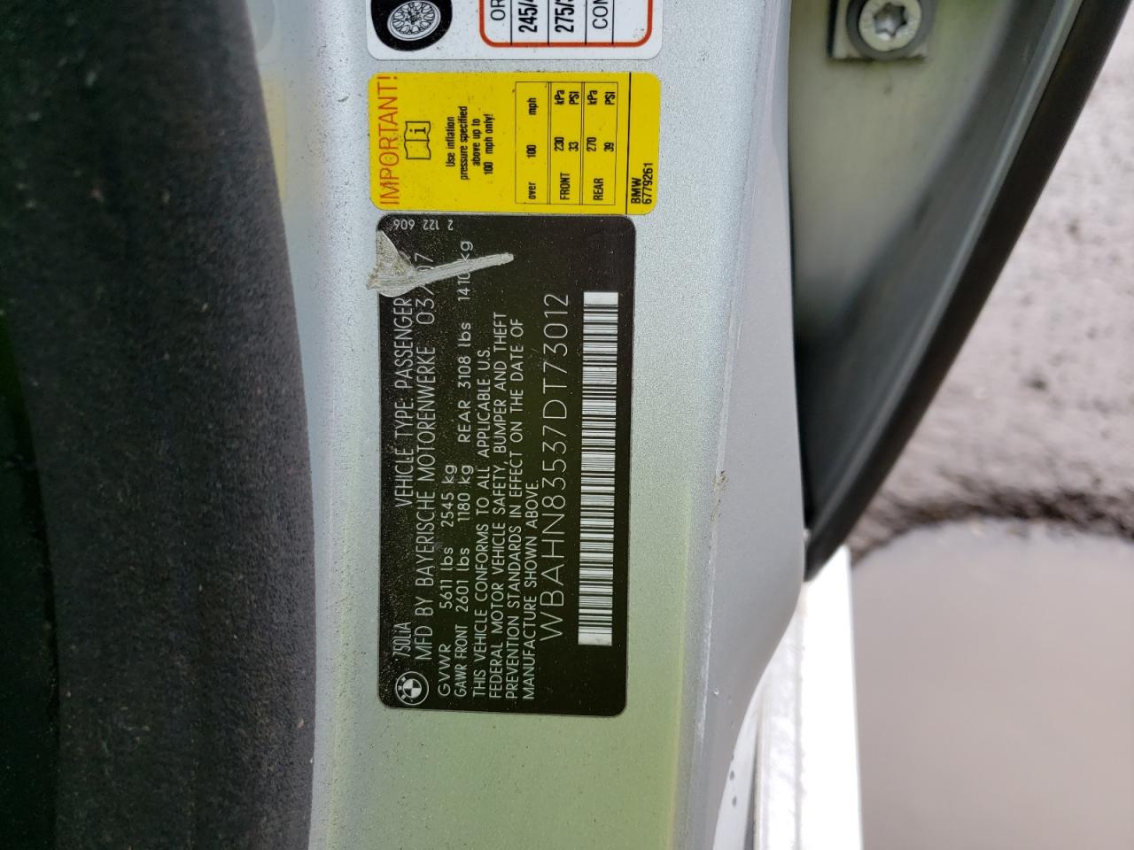 Photo 10 from auction – 2007 BMW 750 with VIN WBAHN83537DT73012