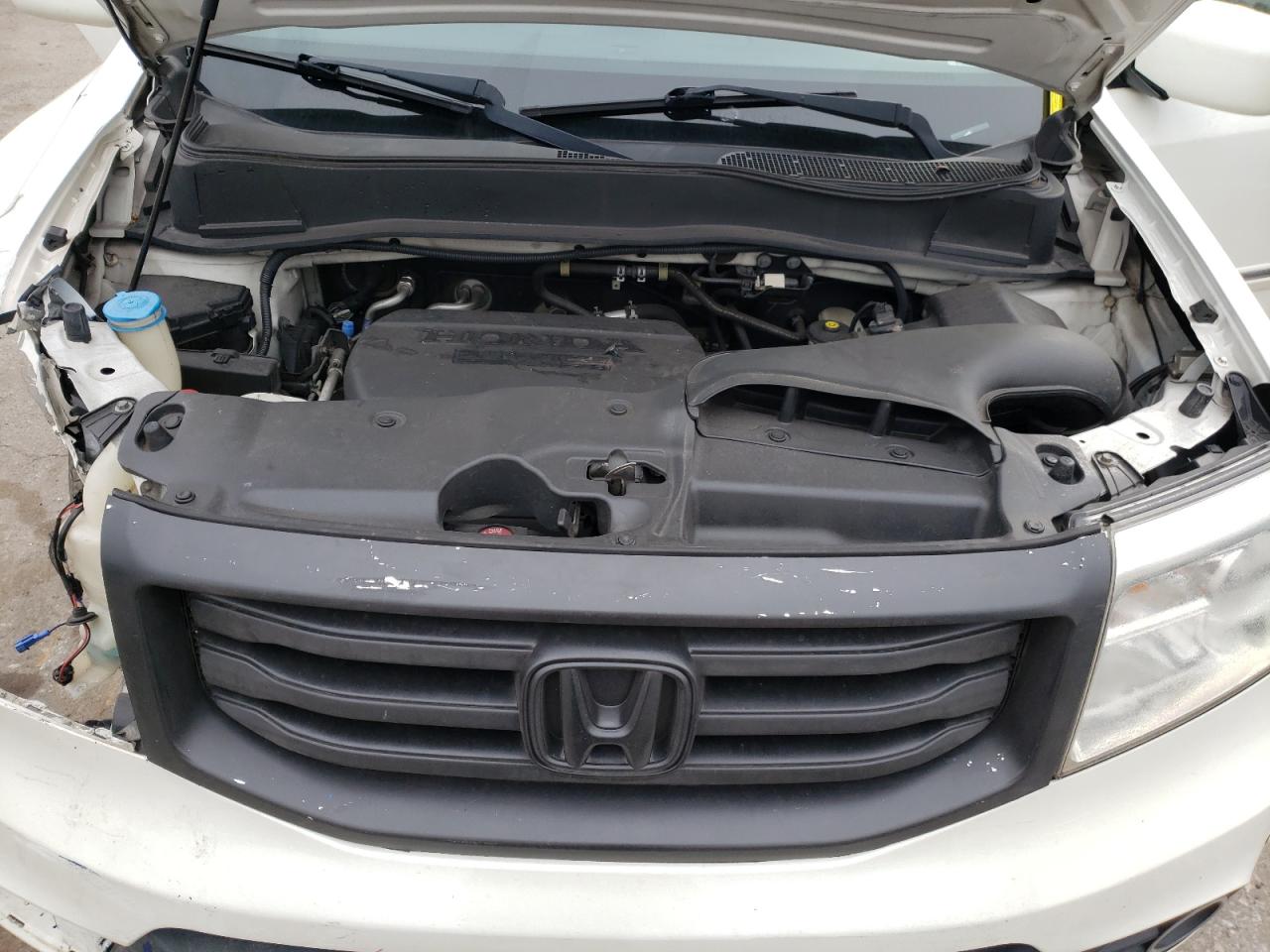 Photo 7 from auction – 2013 HONDA PILOT TOUR with VIN 5FNYF4H95DB006542