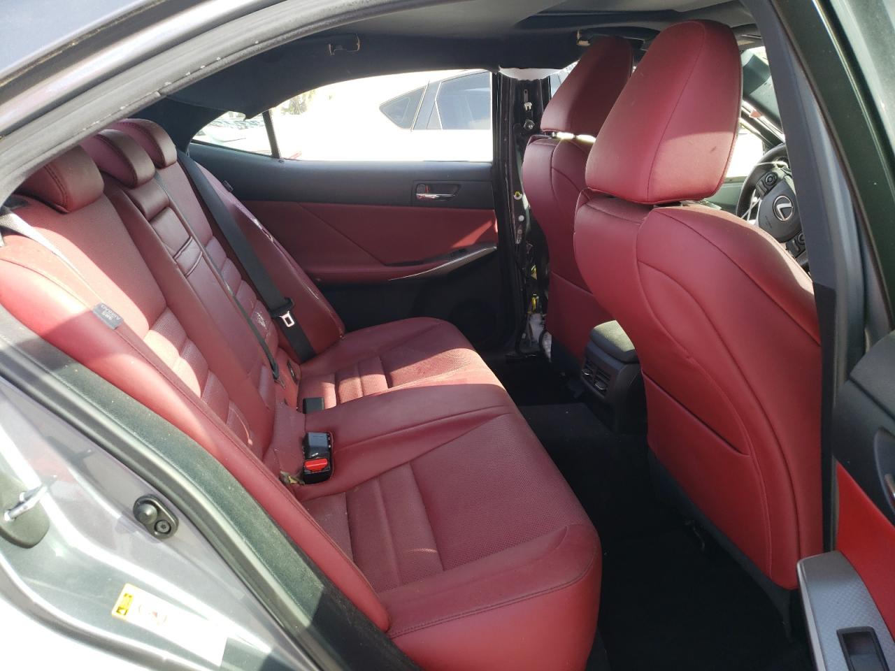 Photo 6 from auction – 2016 LEXUS IS 350 with VIN JTHBE1D22G5026445