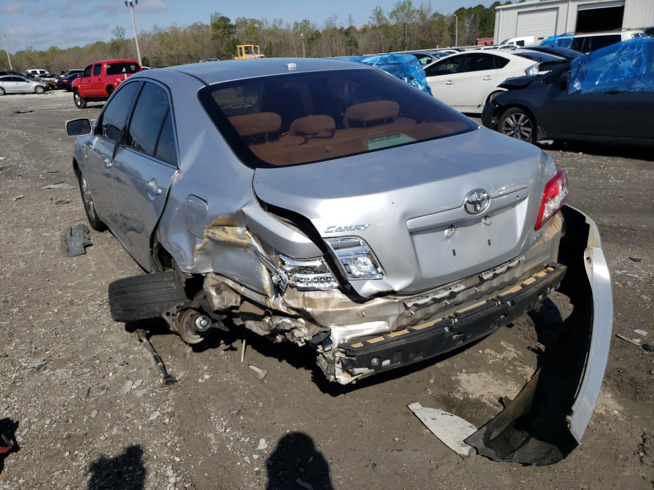 Photo 3 from auction – 2010 TOYOTA CAMRY BASE with VIN 4T1BF3EK6AU116845
