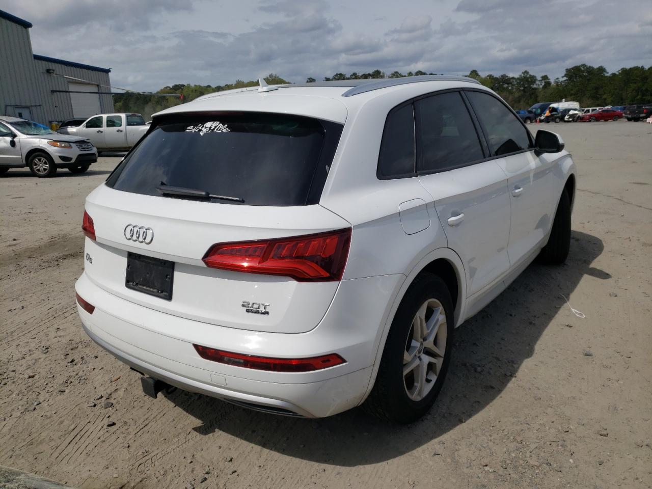 Photo 4 from auction – 2018 AUDI Q5 PREMIUM with VIN WA1ANAFY2J2136333