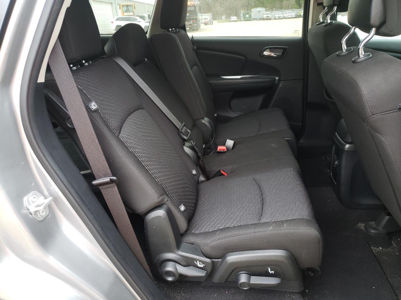 Photo 6 from auction – 2019 DODGE JOURNEY SE with VIN 3C4PDCAB3KT758070