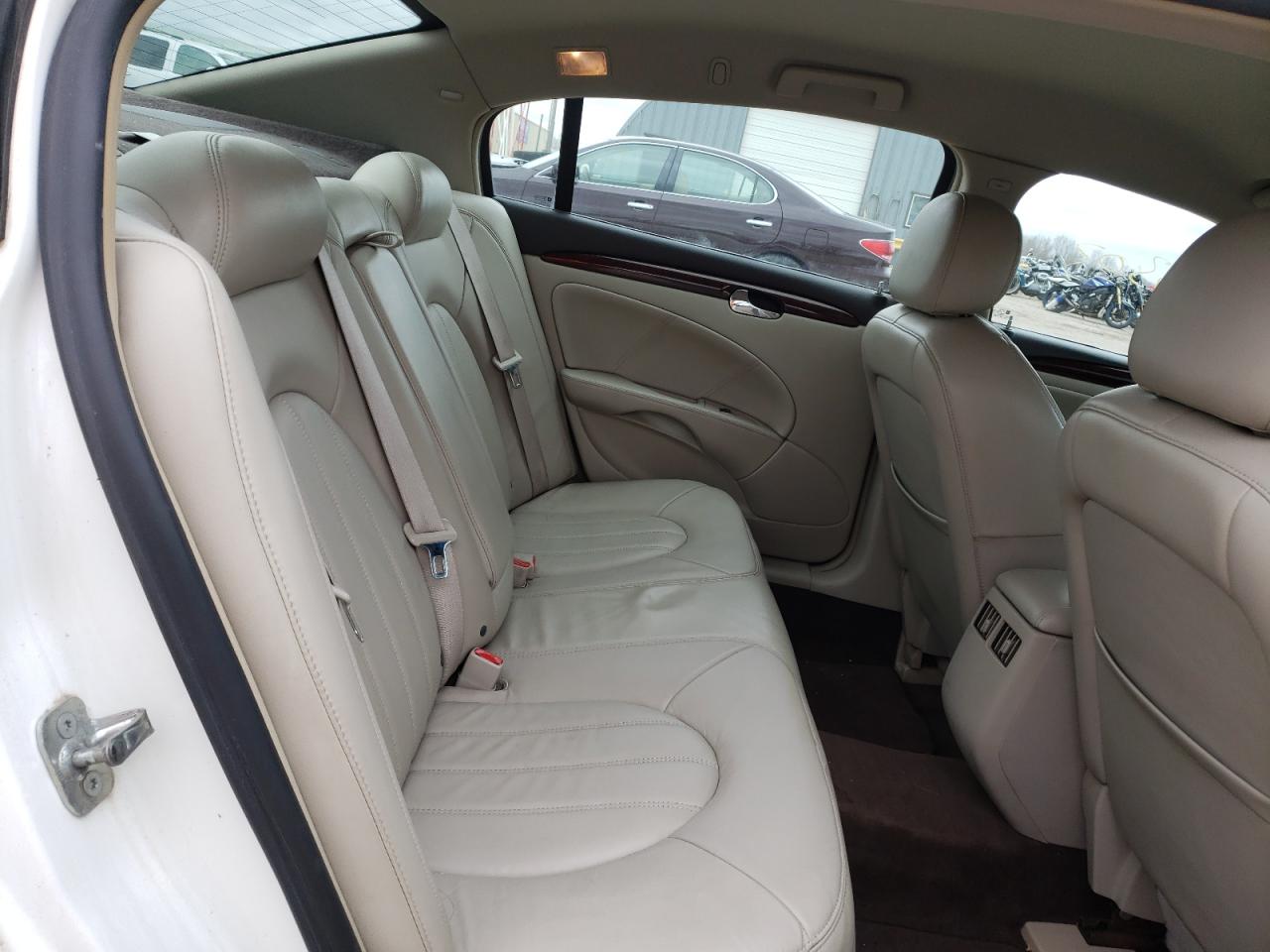 Photo 6 from auction – 2008 BUICK LUCERNE CX with VIN 1G4HD57218U197076