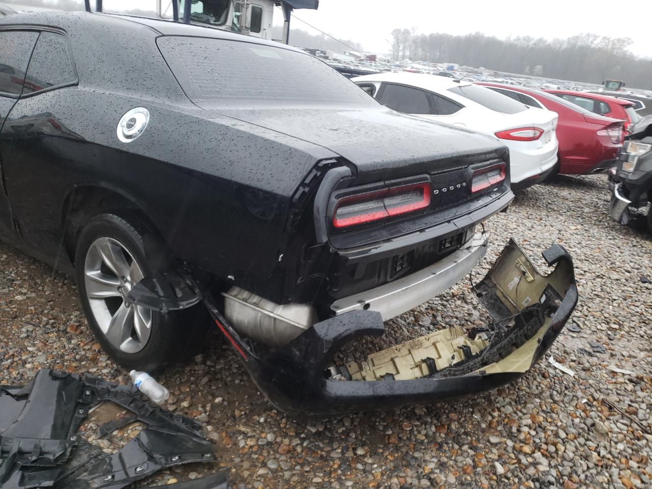 Photo 9 from auction – 2016 DODGE CHALLENGER with VIN 2C3CDZAG0GH172637