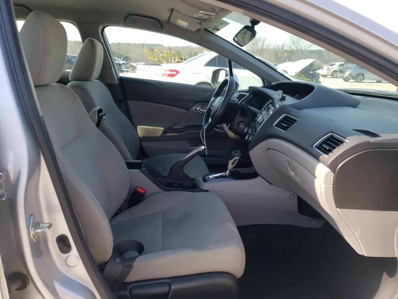 Photo 5 from auction – 2013 HONDA CIVIC LX with VIN 2HGFB2F59DH602742