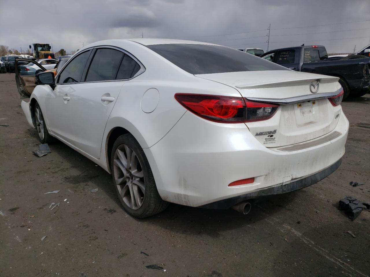 Photo 3 from auction – 2016 MAZDA 6 TOURING with VIN JM1GJ1V53G1423035