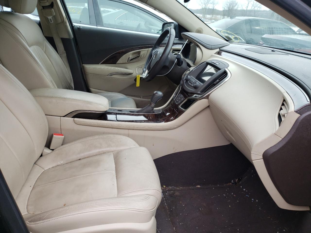 Photo 5 from auction – 2014 BUICK LACROSSE with VIN 1G4GB5GR9EF244935