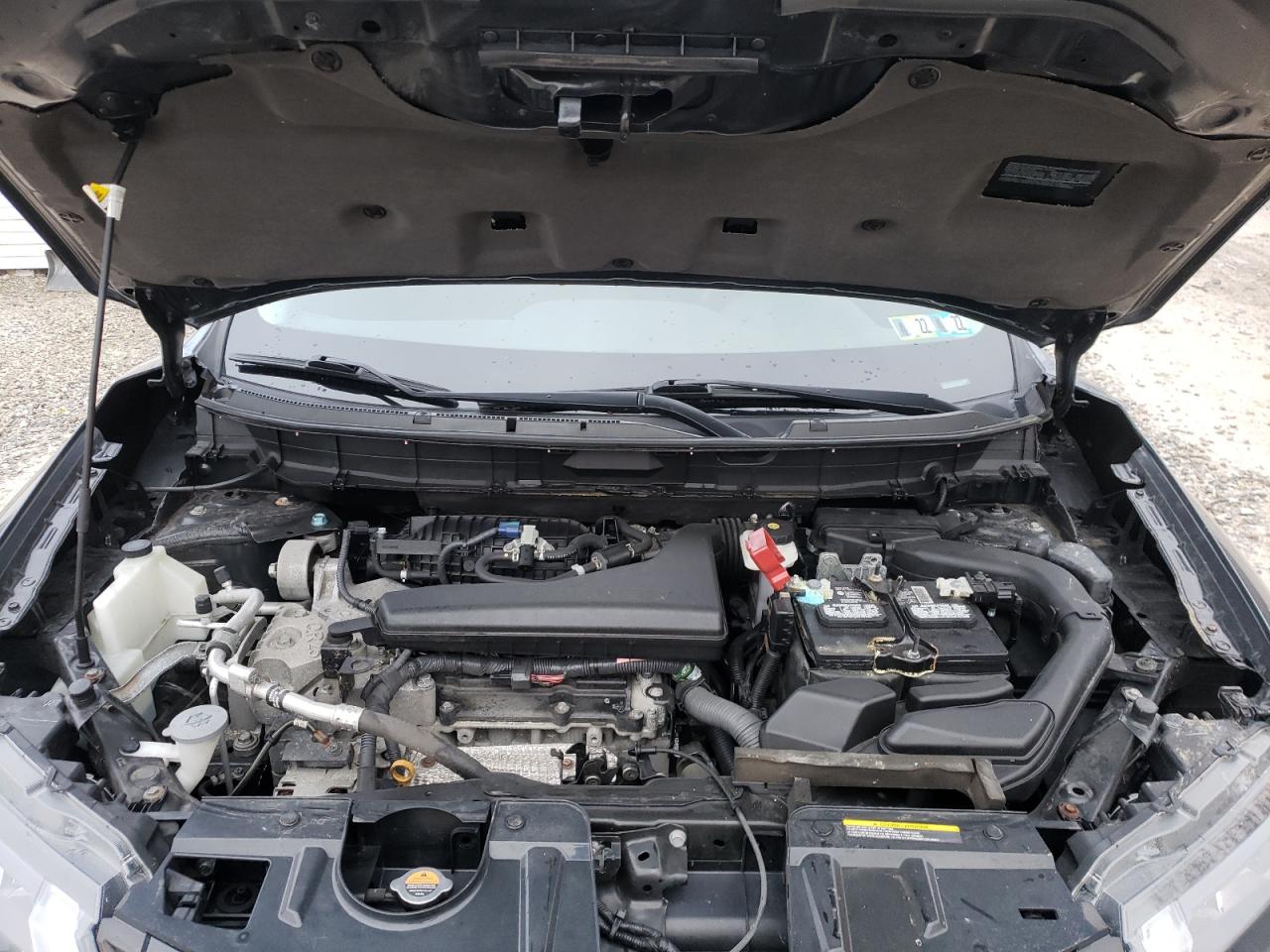 Photo 7 from auction – 2018 NISSAN ROGUE S with VIN 5N1AT2MV3JC776471