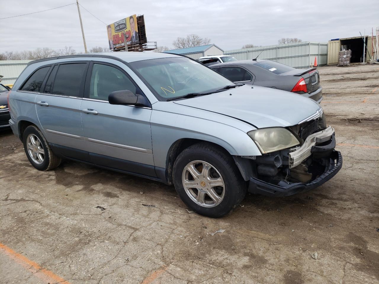 CHRYSLER PACIFICA 2004 with VIN 2C8GF68404R179223 - Photo from auction