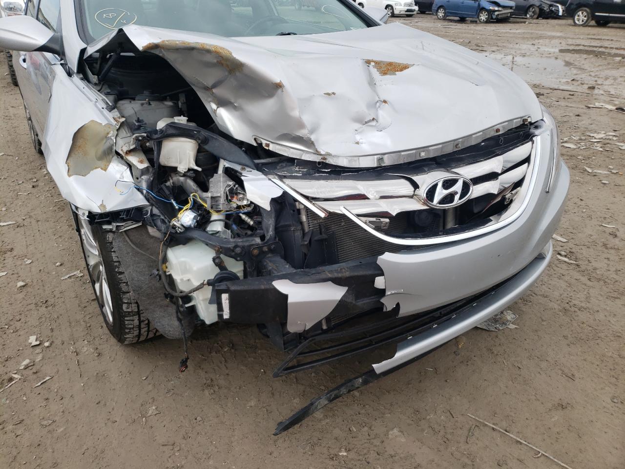 Foto 9 de la subasta – 2012 HYUNDAI SONATA SE con VIN 5NPEC4AB6CH358277