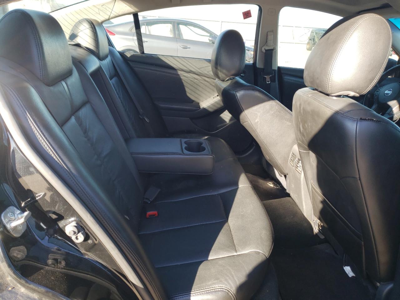 Photo 6 from auction – 2012 NISSAN ALTIMA SR with VIN 1N4BL2AP1CN541921