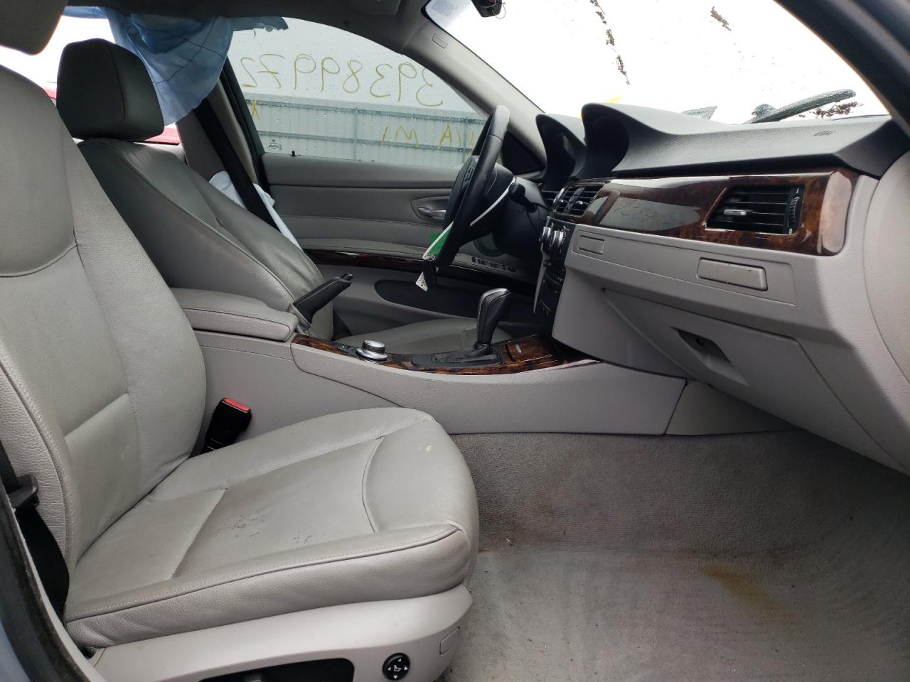 Photo 5 from auction – 2008 BMW 328 XI with VIN WBAVC93518K038584