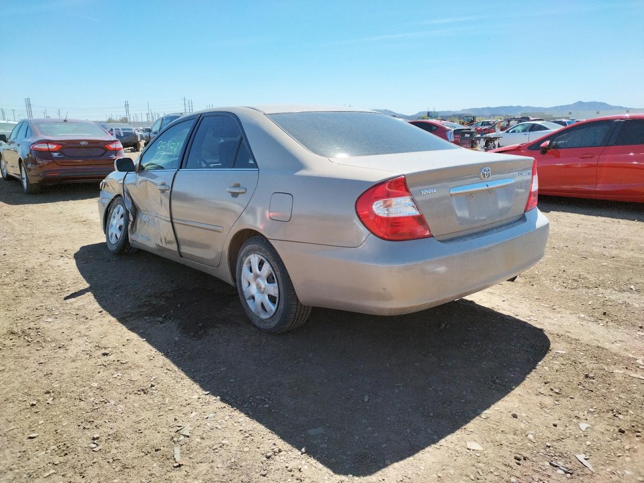 Photo 3 from auction – 2004 TOYOTA CAMRY LE with VIN 4T1BE32K24U327696
