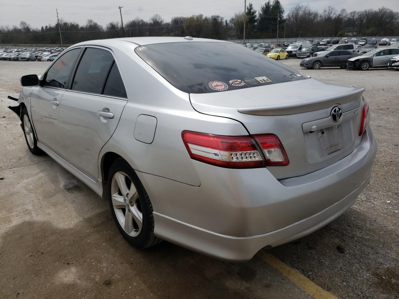 Photo 3 from auction – 2011 TOYOTA CAMRY SE with VIN 4T1BK3EK7BU125003
