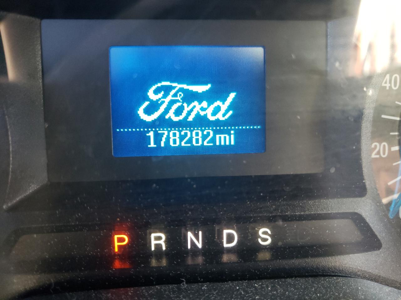 Photo 8 from auction – 2014 FORD FUSION S with VIN 3FA6P0G74ER244014