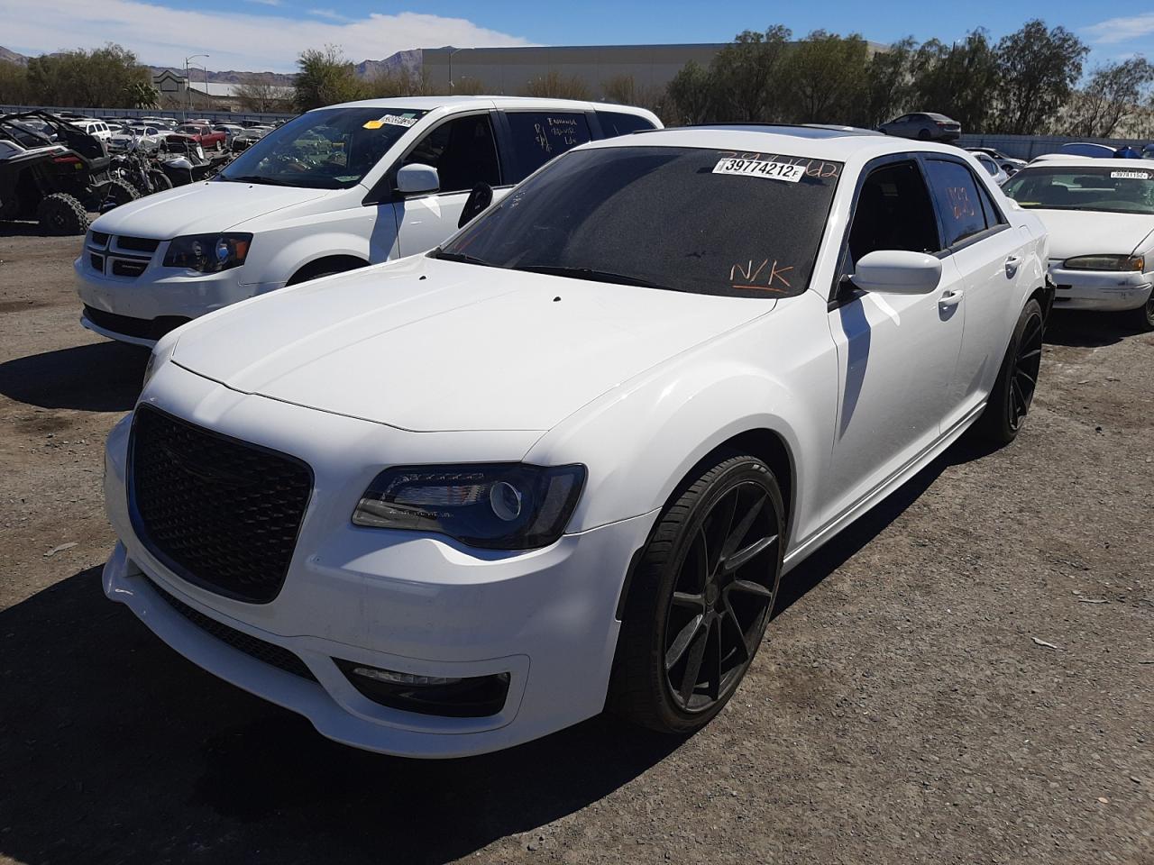 Photo 2 from auction – 2018 CHRYSLER 300 S with VIN 2C3CCABTXJH293408
