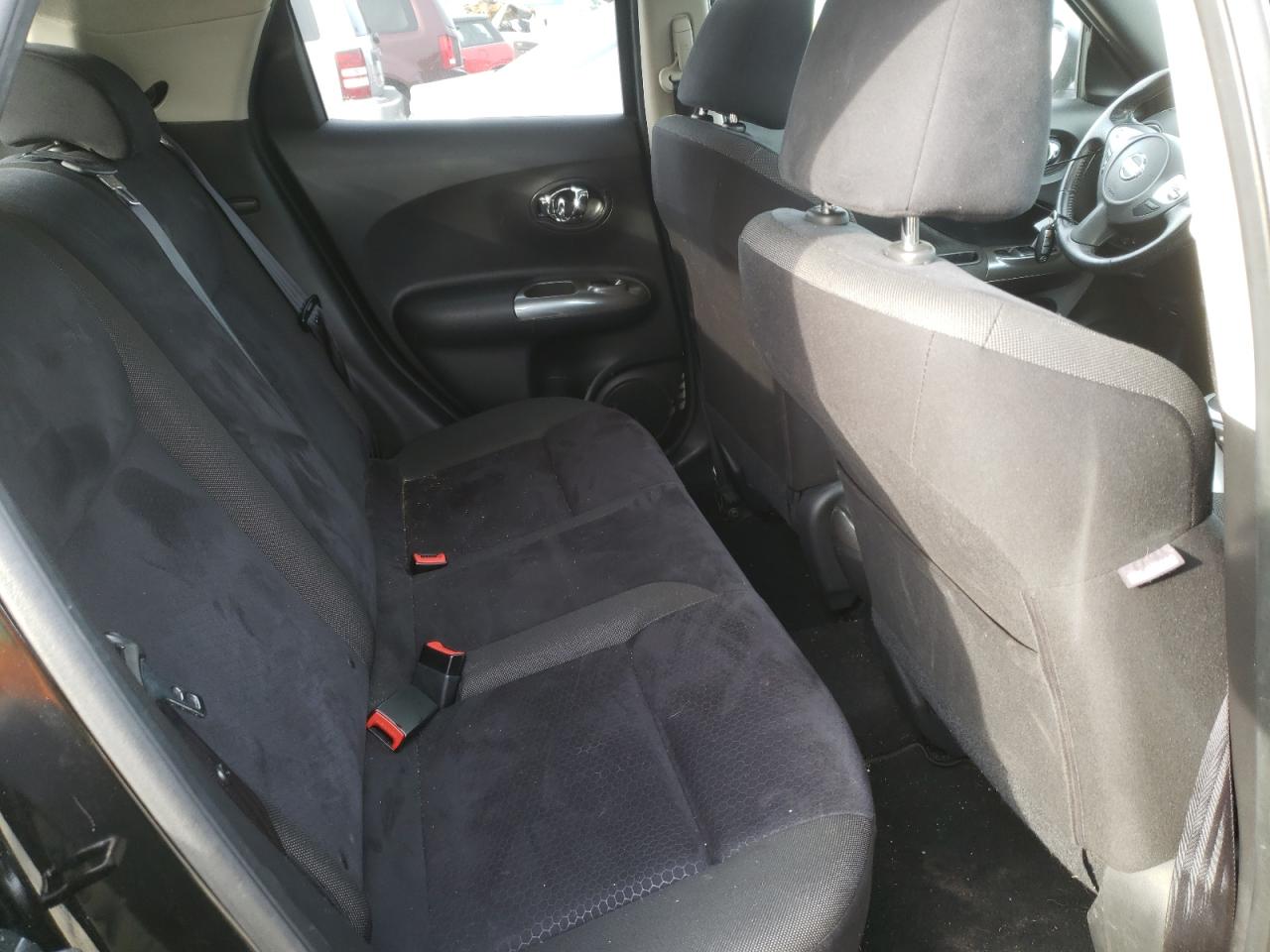 Photo 6 from auction – 2014 NISSAN JUKE S with VIN JN8AF5MV2ET359351