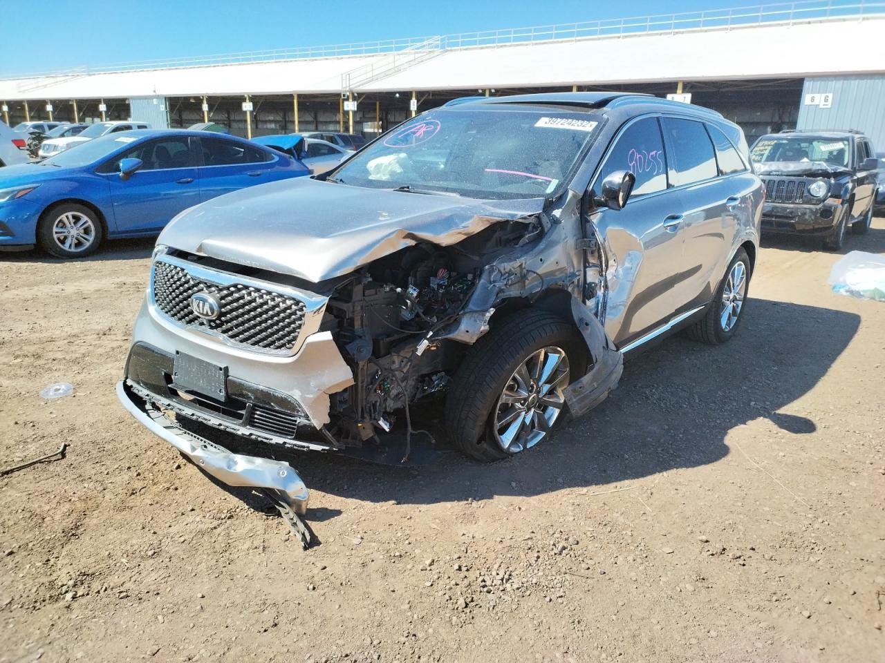 Photo 2 from auction – 2016 KIA SORENTO SX with VIN 5XYPK4A50GG101960