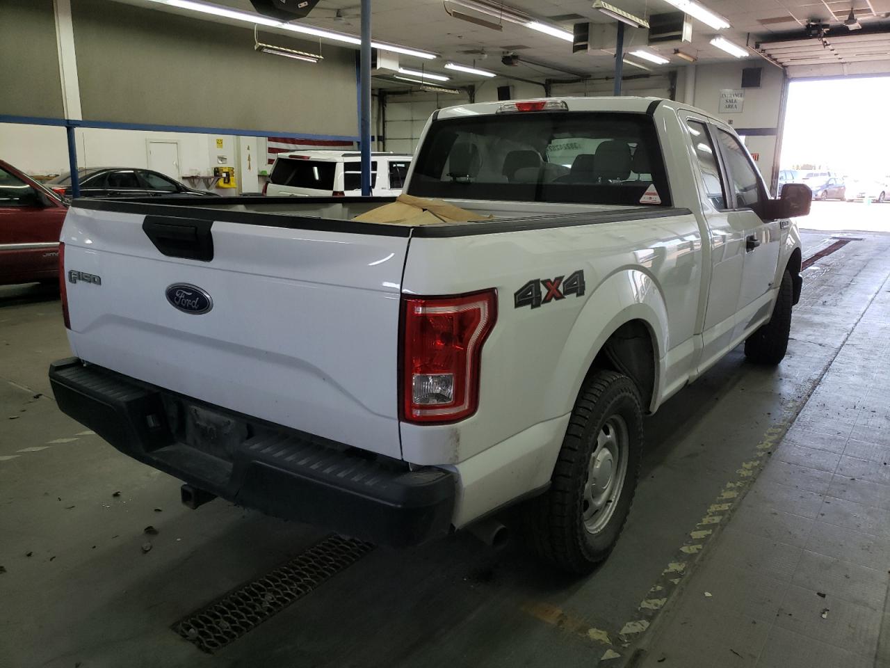 Photo 17 from auction – 2016 FORD F150 SUPER with VIN 1FTEX1EP5GFD62006