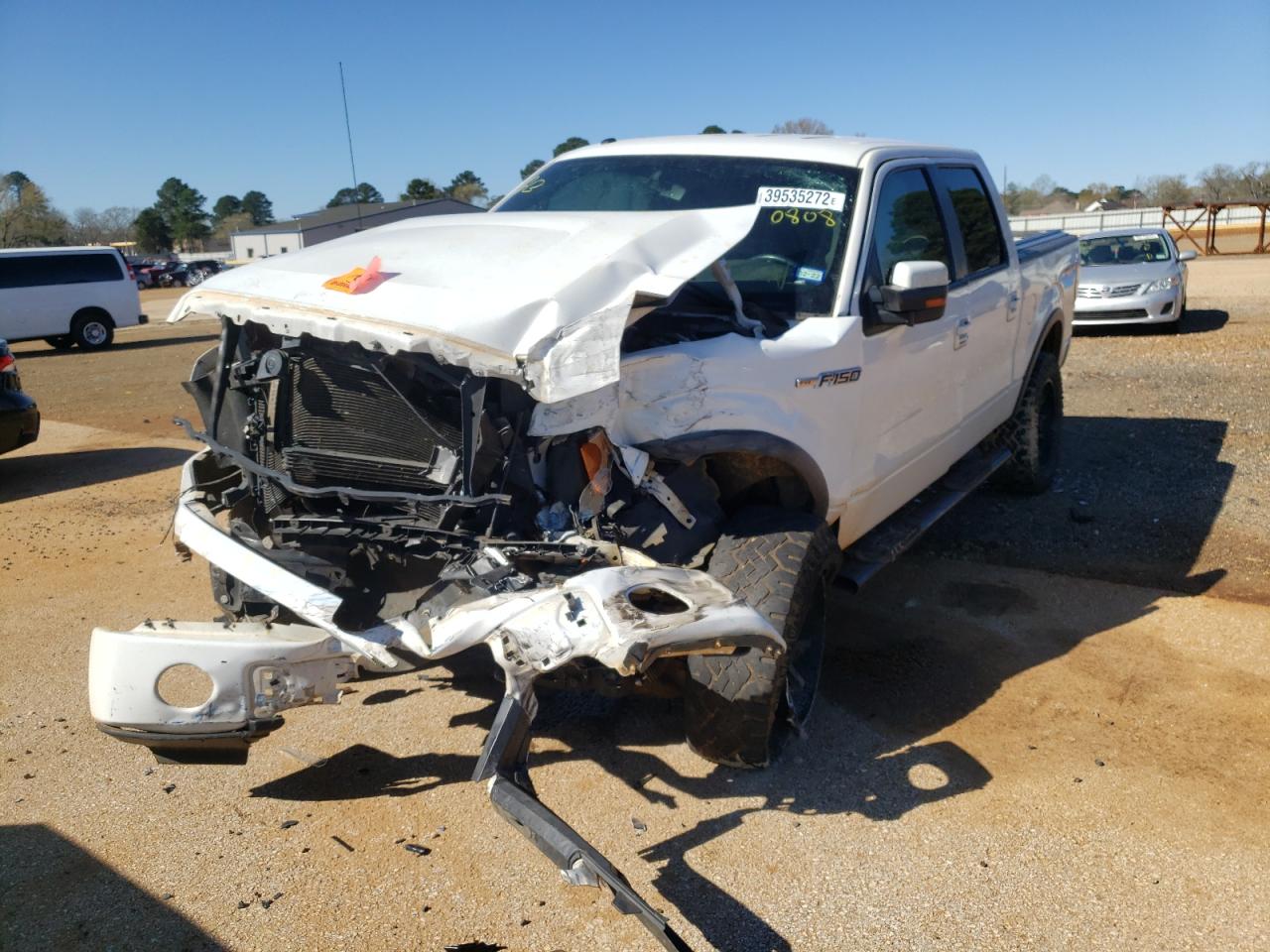 Photo 2 from auction – 2011 FORD F150 SUPER with VIN 1FTFW1EFXBFA40808