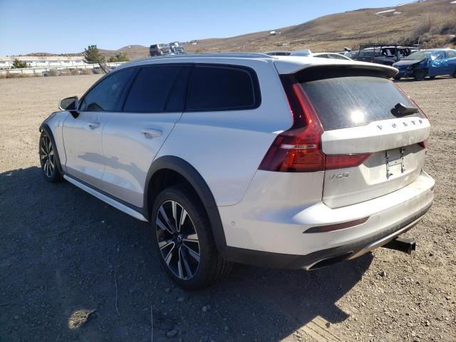 Photo 3 from auction – 2020 VOLVO V60 CROSS with VIN YV4102WK5L1031216
