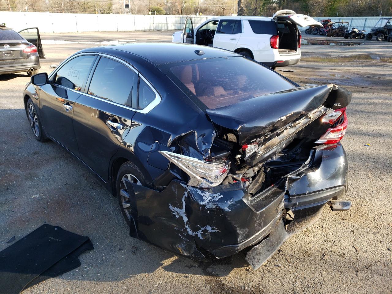Photo 3 from auction – 2016 NISSAN ALTIMA 2.5 with VIN 1N4AL3AP3GC121161
