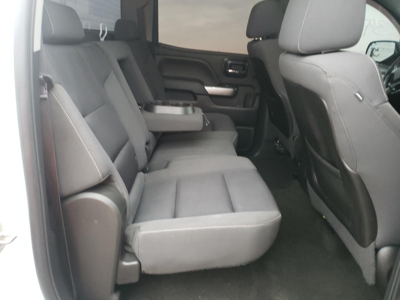 Photo 6 from auction – 2014 CHEVROLET SILVERADO with VIN 3GCUKREC7EG115278