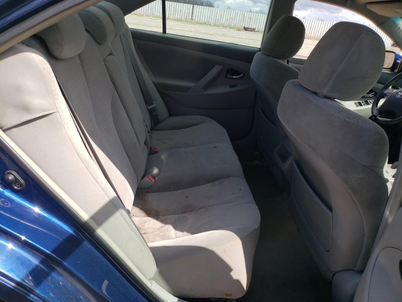 Photo 6 from auction – 2010 TOYOTA CAMRY BASE with VIN 4T4BF3EK2AR047786