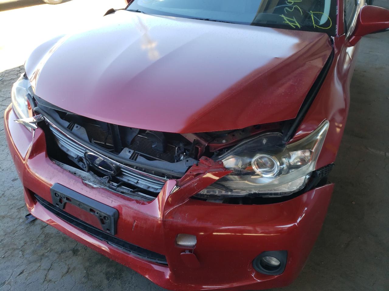 Photo 9 from auction – 2012 LEXUS CT 200 with VIN JTHKD5BH5C2110157