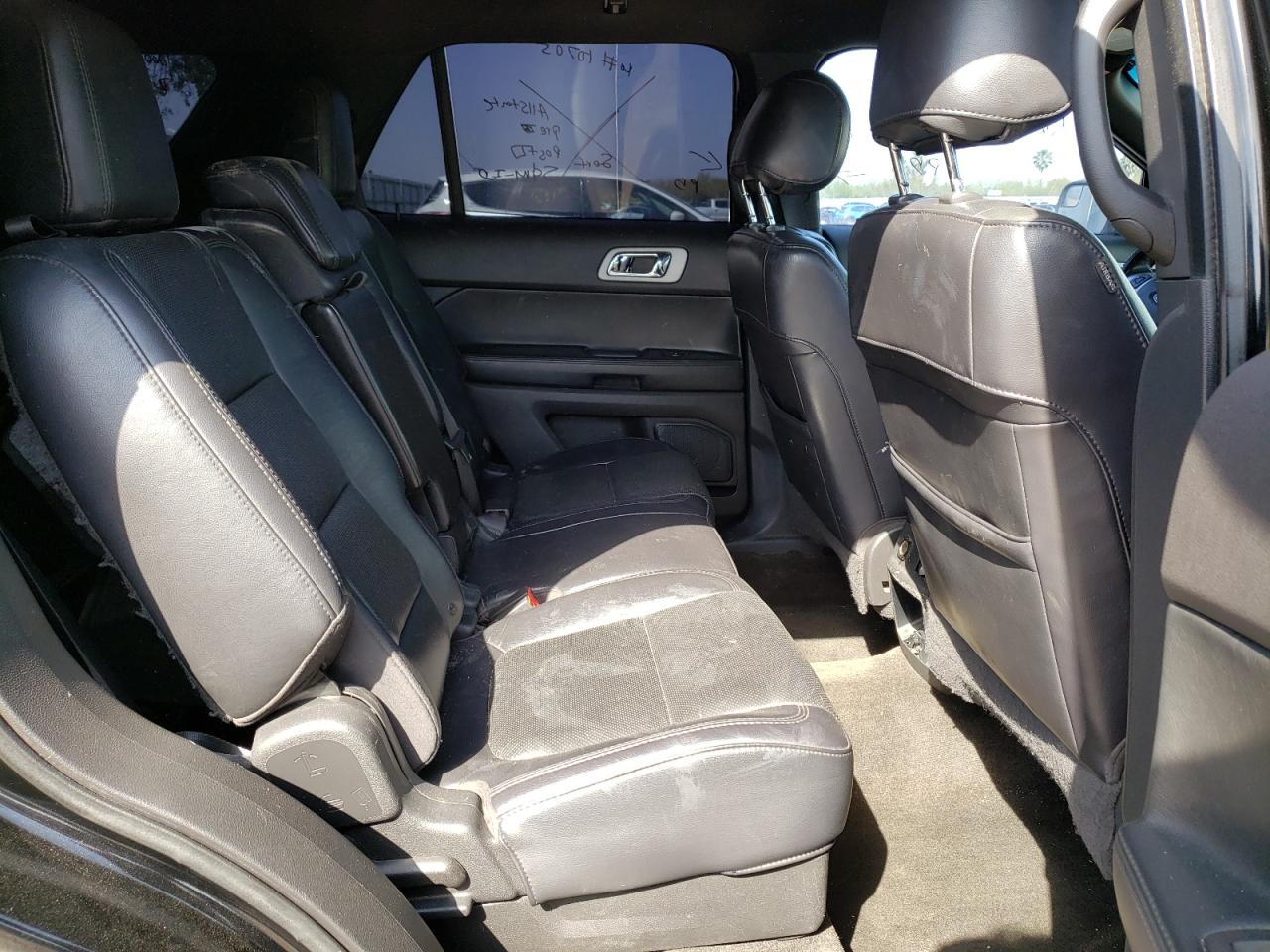 Фото 6 с аукциона – 2012 FORD EXPLORER L с VIN 1FMHK7F84CGA40513