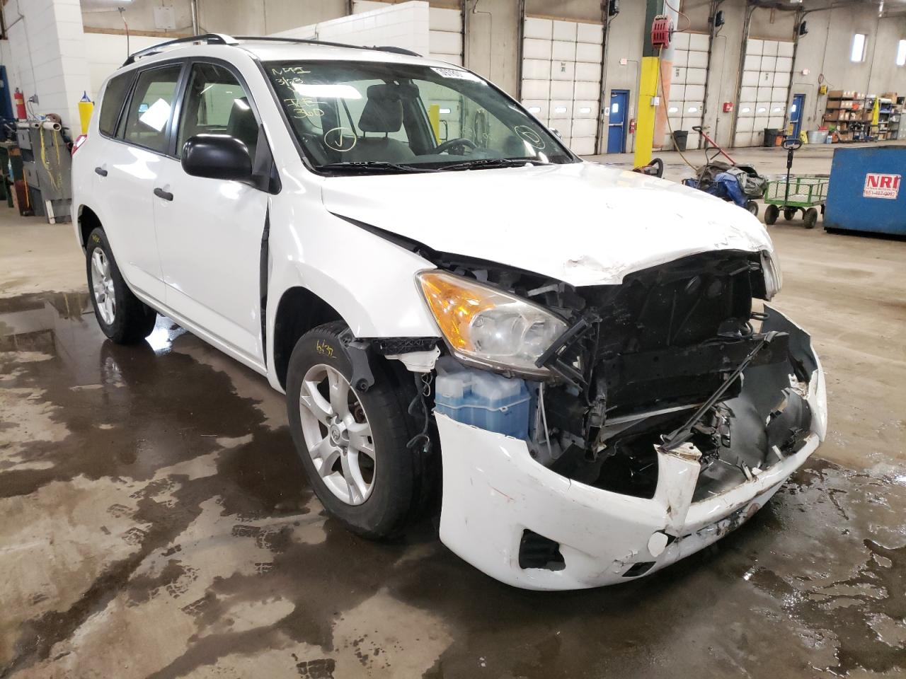 TOYOTA RAV4 2010 with VIN JTMBF4DVXAD031545 - Photo from auction